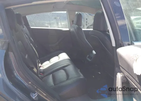 2020 Tesla Model 3 Long Range Dual Motor All-Wheel Drive z USA, uszkodzony, nr VIN 5YJ3E1EB7LF616721